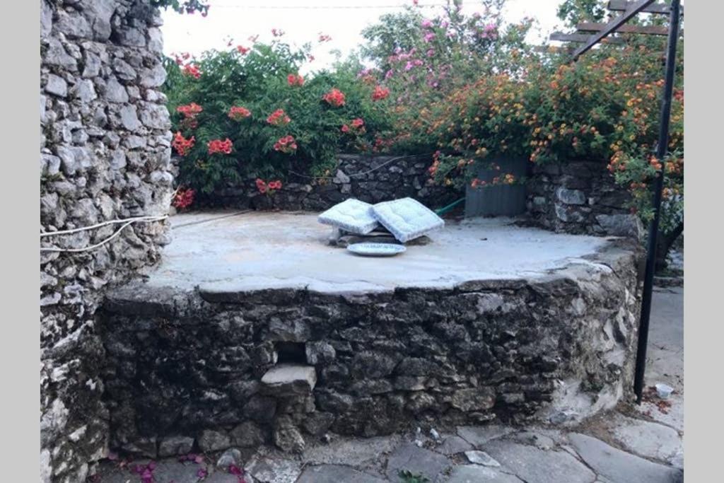 Traditional Stone House In Eastern Mani Flomochori المظهر الخارجي الصورة
